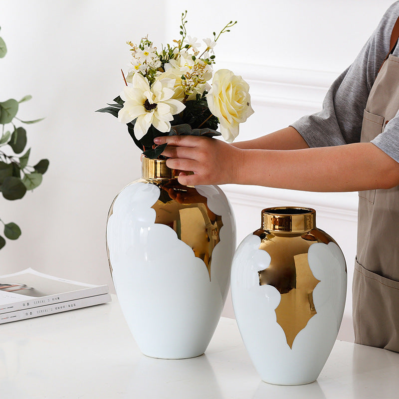 Luxury Ceramic Vases - Premium Peaks