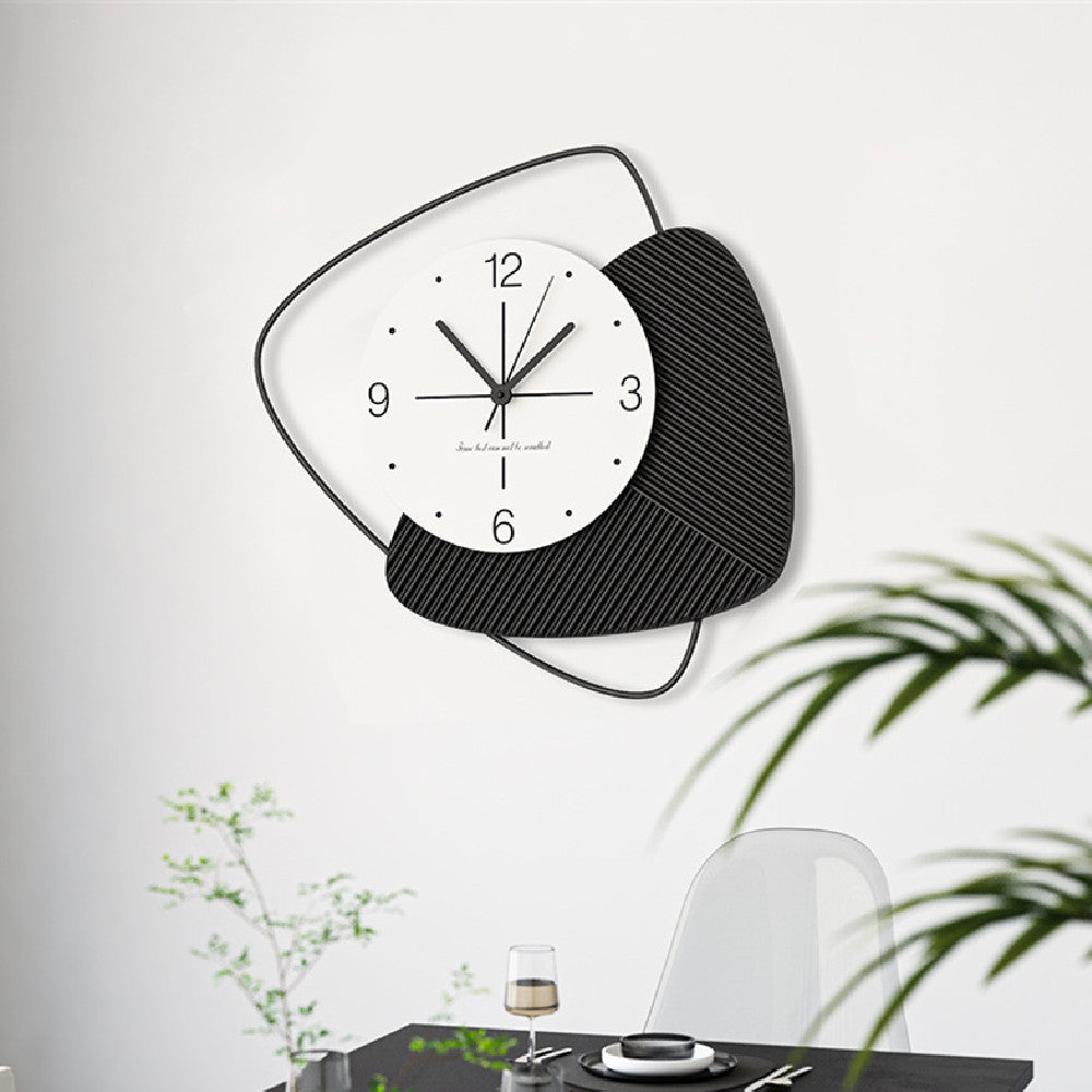 Minimalist Art Decor Wall Clock - Premium Peaks